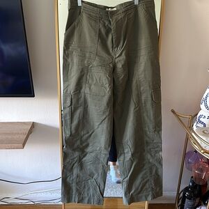 Abercrombie Green Cargo Pants
